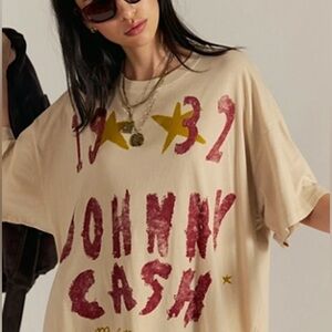 Daydreamer Johnny Cash Doodle OS Tee